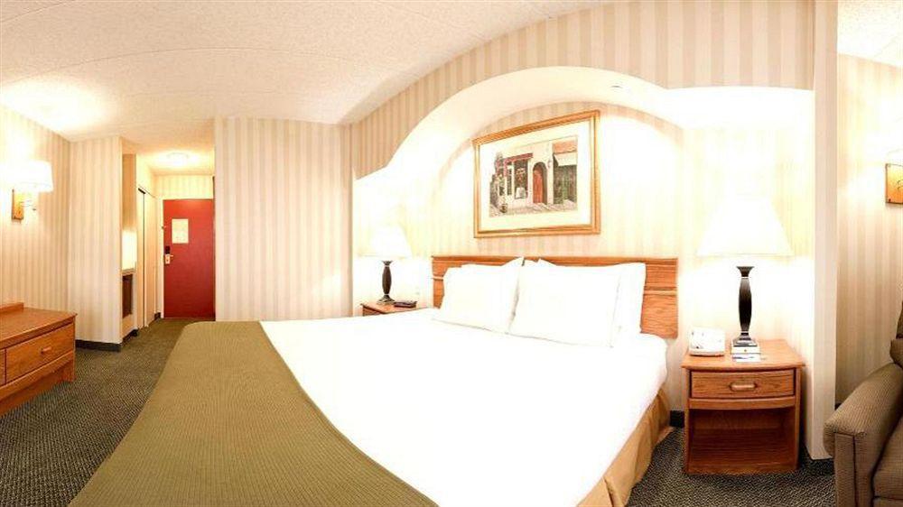 Holiday Inn Express Hotel & Suites King Of Prussia, An Ihg Hotel Eksteriør billede